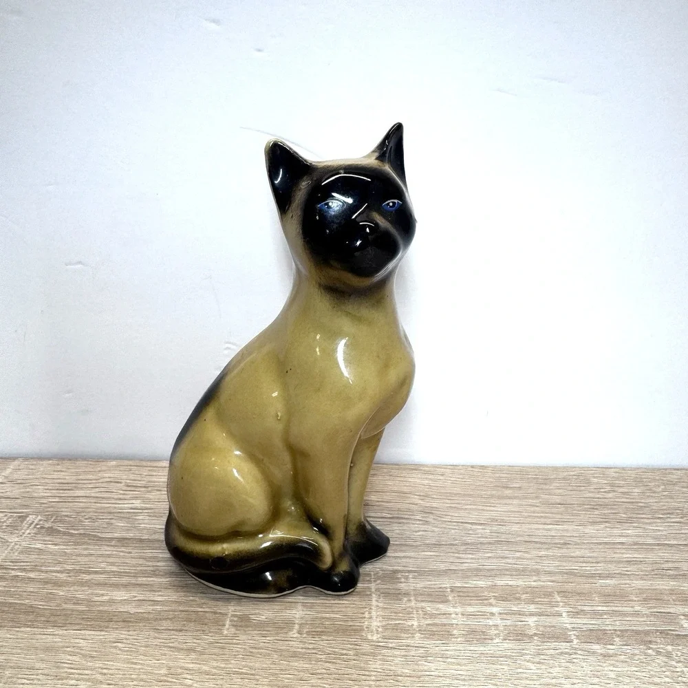 Vintage Made in Brazil Siamese Cat Ceramic Figurine Blue Eyes 7